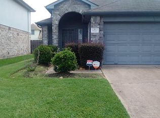 6722 Windy River Ln, Katy, TX 77449