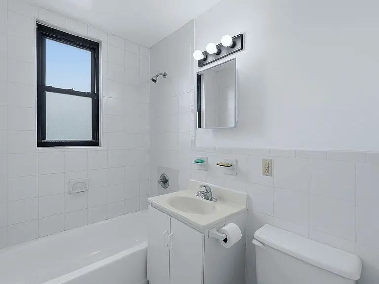 144 Old Bergen Rd #D3 — Photo 8