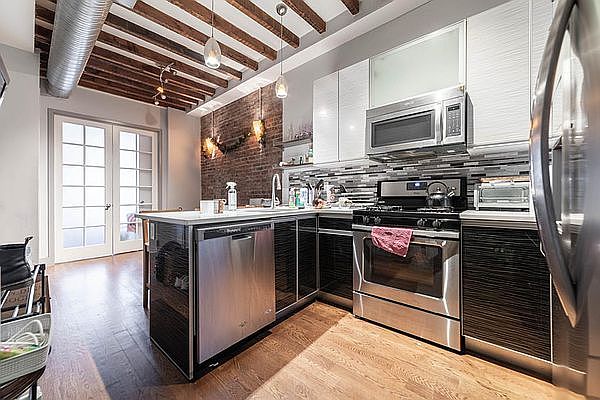 1st image of 404 Suydam St #2F
