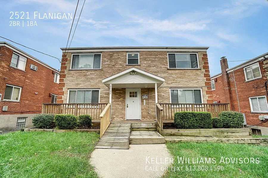 2521 Flanigan Ct — Photo 2