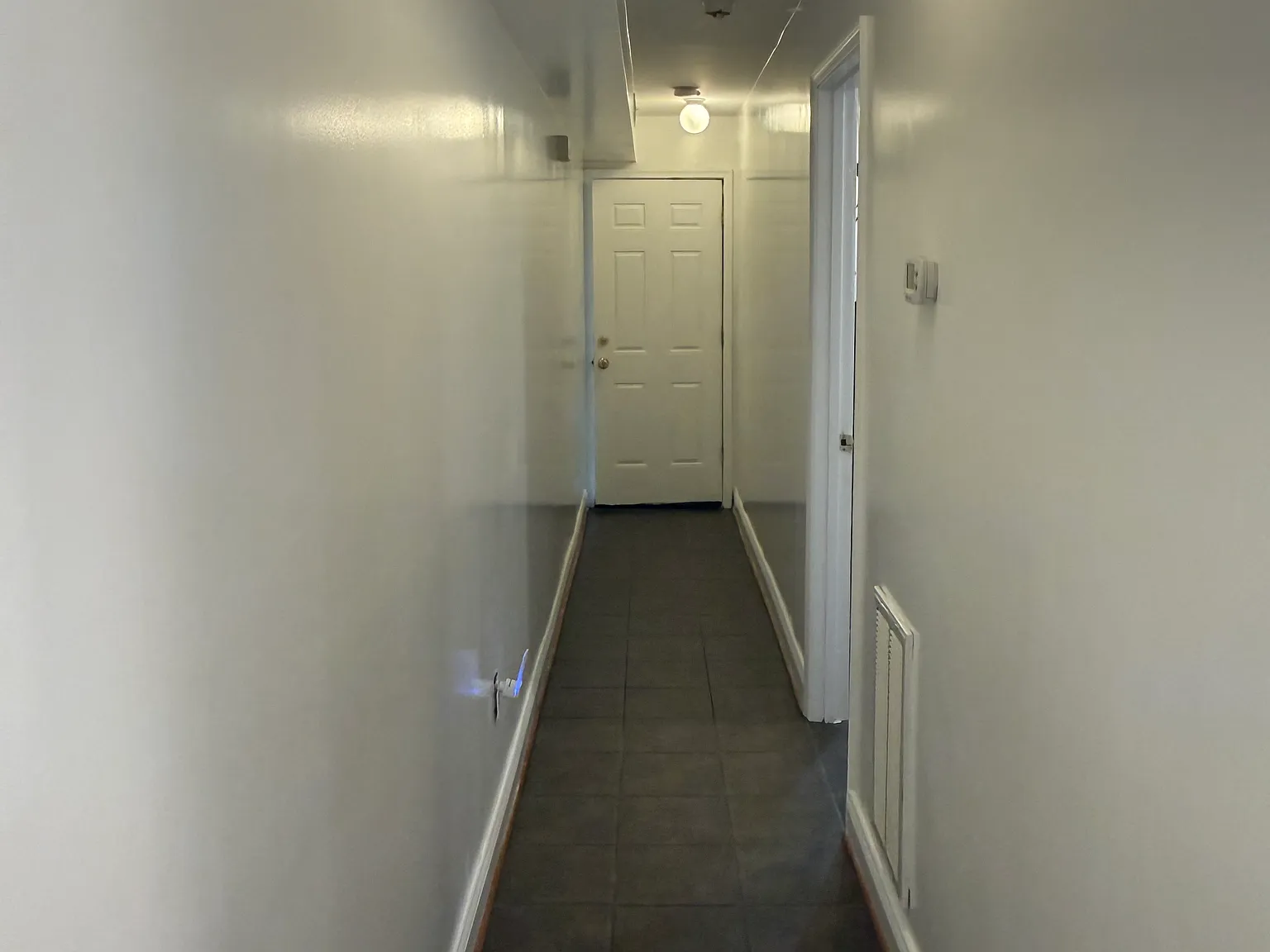 2 bed, 1200 sqft, $1,950 — Photo 2
