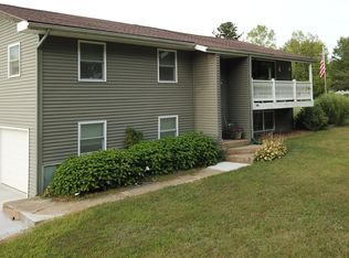 18565 G Dr N, Marshall, MI