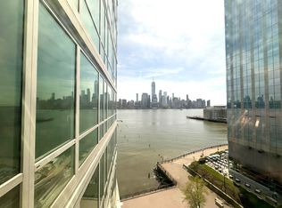 2 2nd St APT 806, Jersey City, NJ 07302