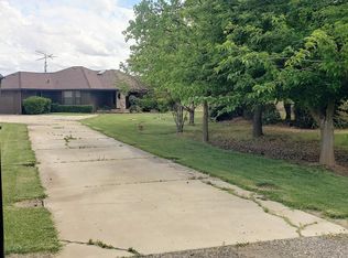 9002 Graffis Rd, Yuba City, CA 95991