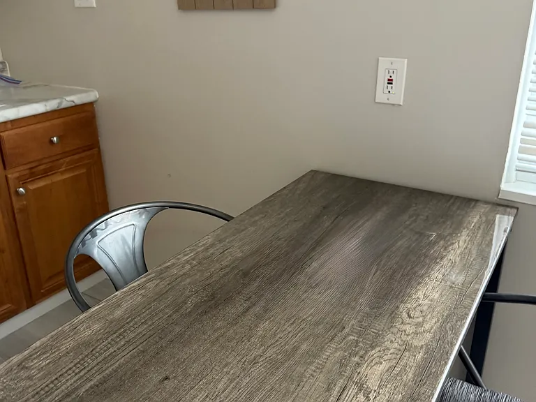 1621 Lincoln Way E #5 — Photo 3