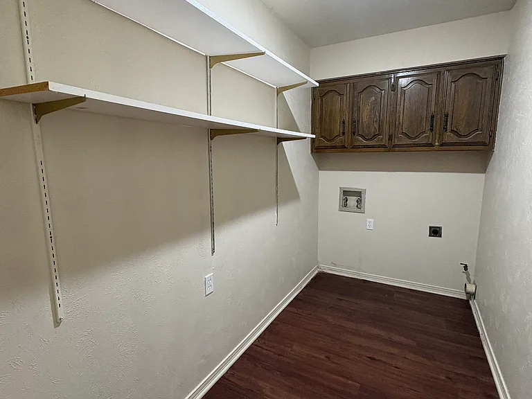 1025 Clover Dale Ln — Photo 23