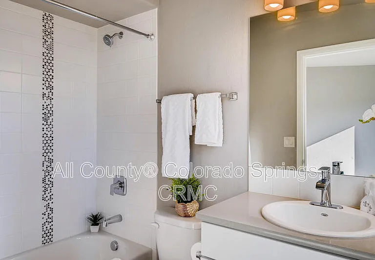 50 Cheyenne Blvd — Photo 20