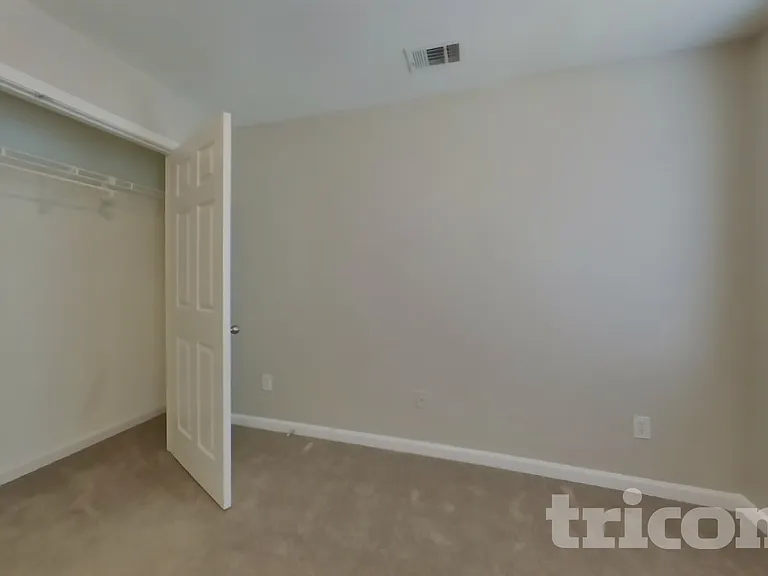 311 Turtle Pointe Dr — Photo 11