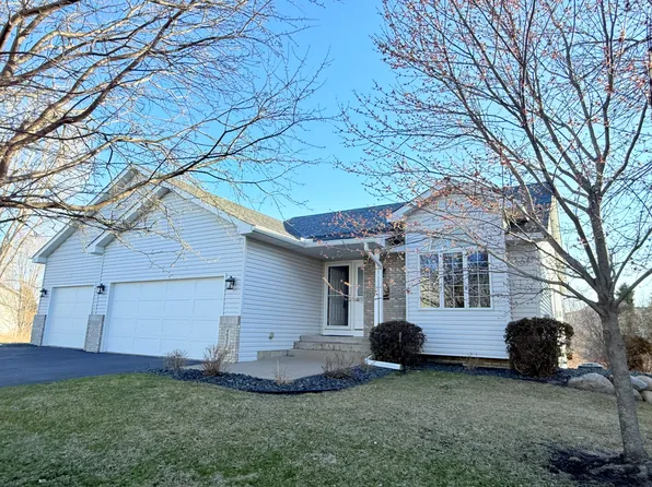 4635 19th St SW, Forest Lake, MN 55025