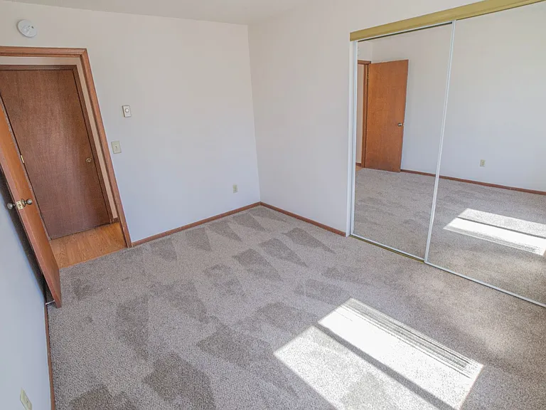 Cedars West Apartments — Photo 30