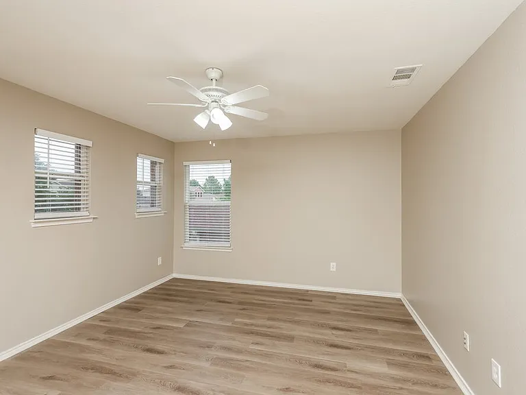 1148 Tomahawk Dr — Photo 15