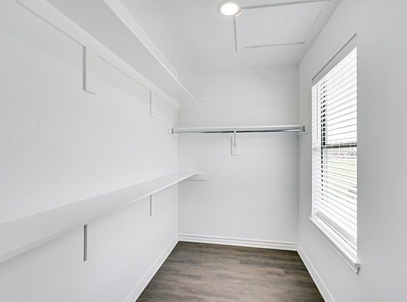 3rd image of 3407 Brooke Pl #1
