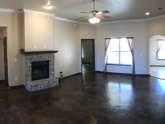 2nd image of 402 Atlas Ave