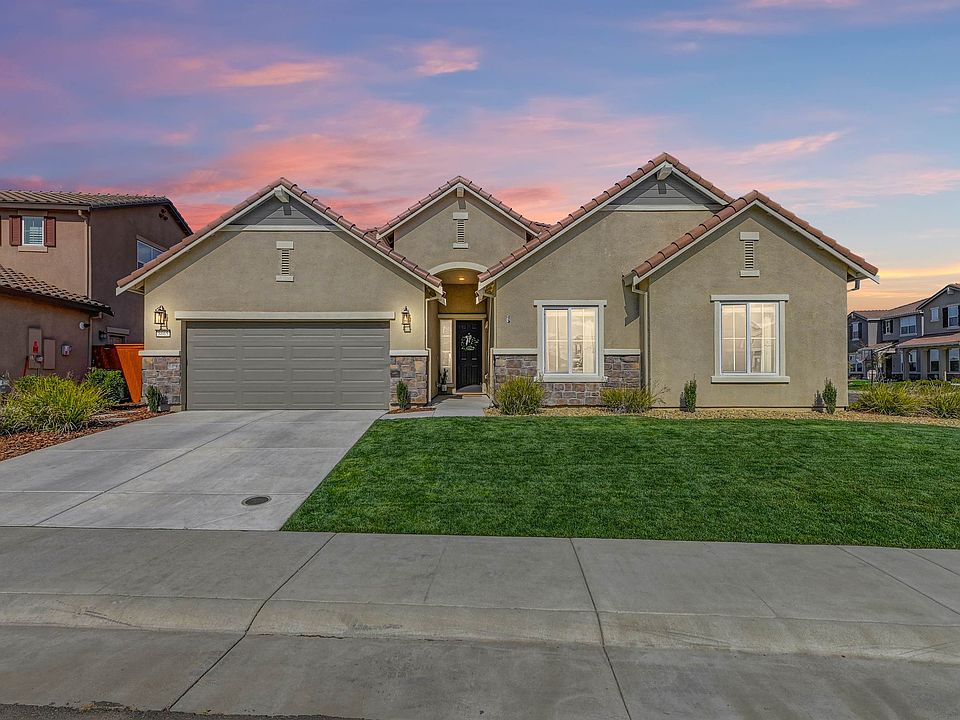 1st image of 8665 Trinidad Way