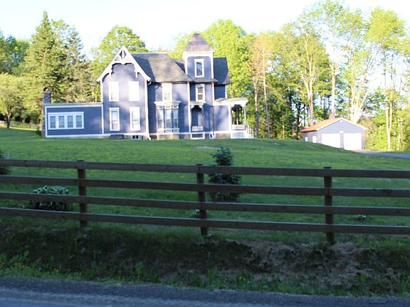 2nd image of 144 Pete Hendricks Rd