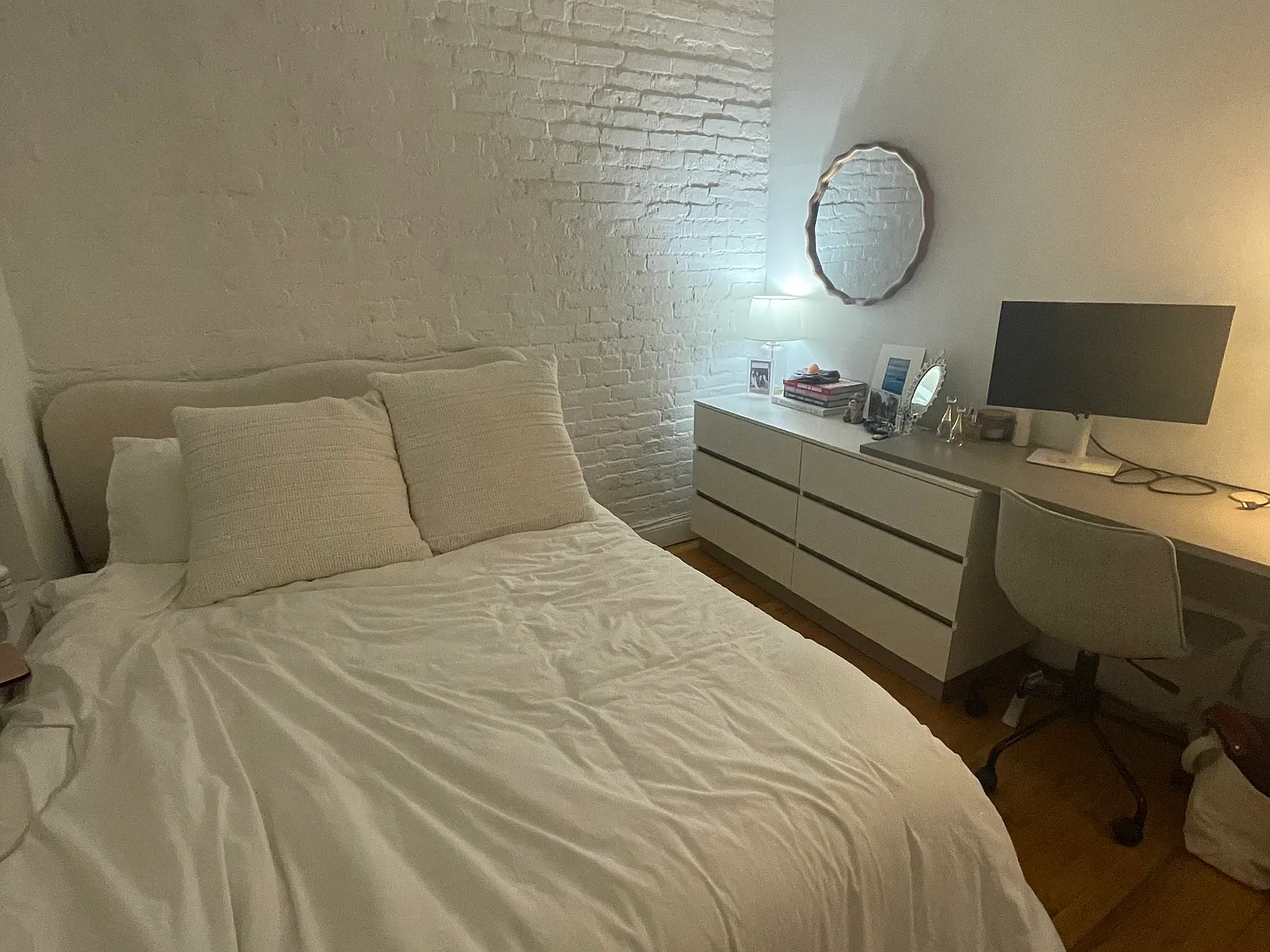 611 East 11th Street — Photo 3