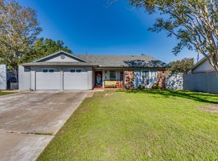 1210 Sheridan Ln, Cleburne, TX 76033