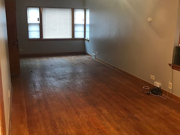 3rd image of 1846 Oak Park Ave APT 1