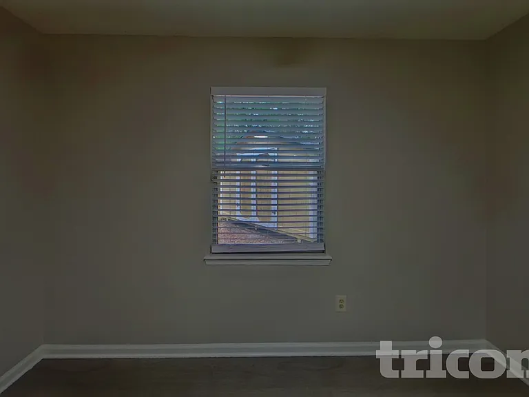 3572 Raymur Villa Dr — Photo 10