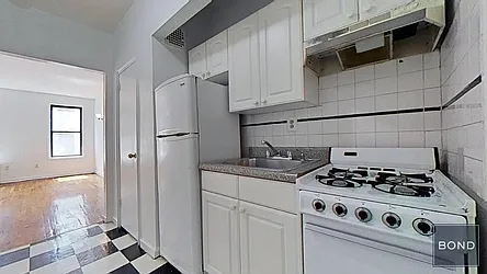 Rented by Bond New York