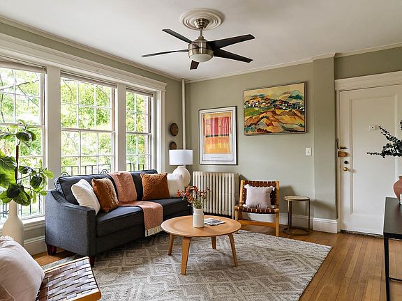 2nd image of 250 Brattle St APT 22