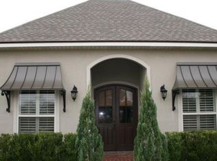 202 Willow Wood Dr, New Iberia, LA 70563