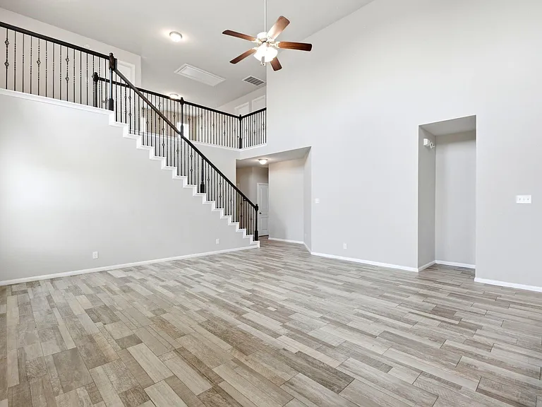 16203 Centennial Light Dr — Photo 9