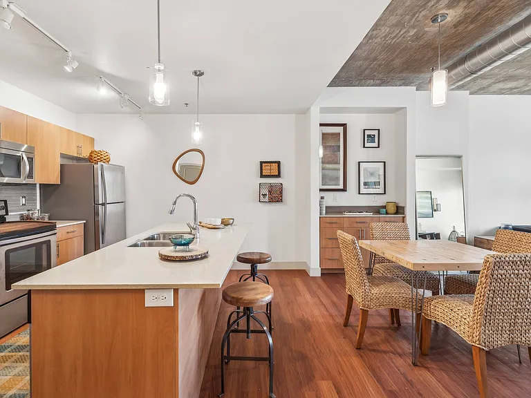 2020 Lawrence — Photo 32