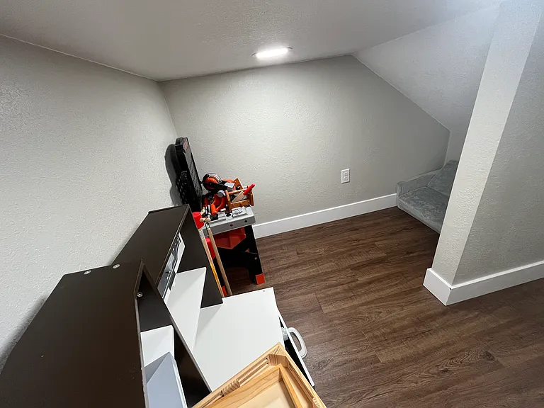 5083 N Xenia St — Photo 43