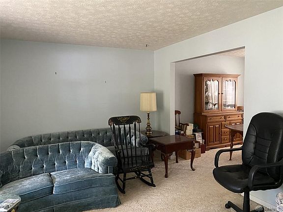 5th image of 4058 Hearthstone Ct