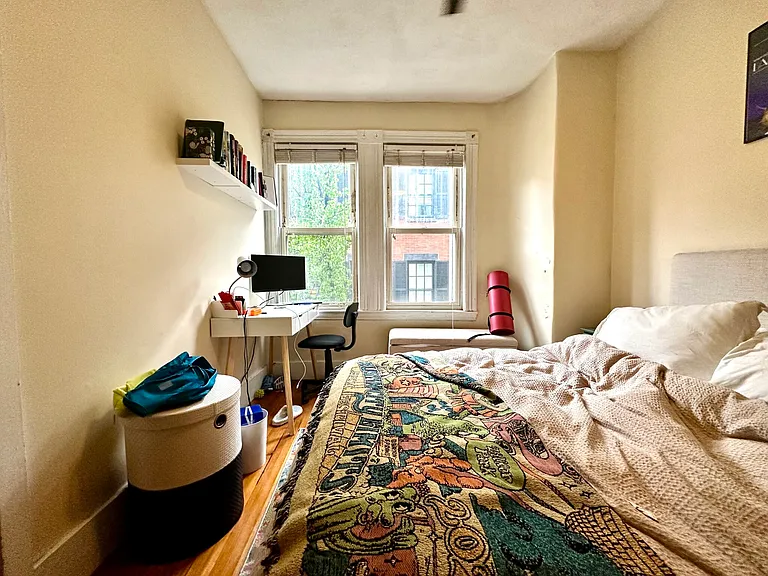 106-108 Myrtle St #8 — Photo 6