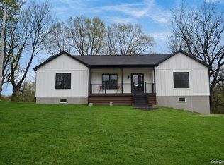 42 Sands Ave, Milton, NY 12547