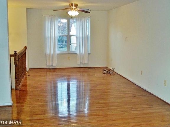 2nd image of 1505 Pullman Dr