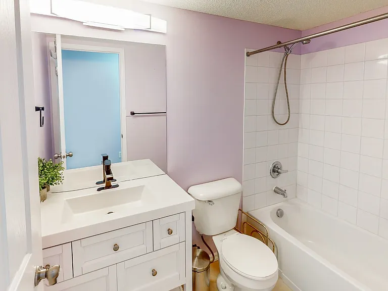 8 Bridlecrest Dr SW #2304 — Photo 12