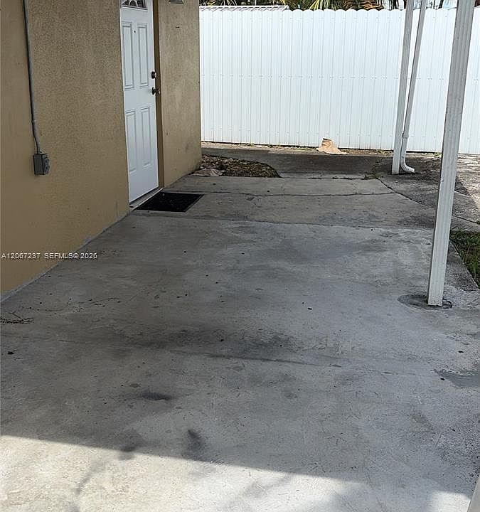 1st image of 170 E 46th St #2