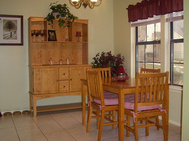 Spacious Dining Room