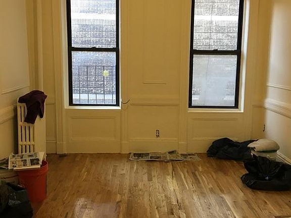 5th image of 928 2nd Ave APT 14