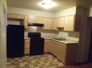 1356 West St APT H, Redding, CA 96001