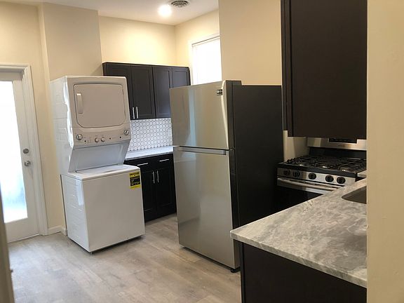 5th image of 68 Dana Ave #1