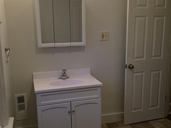 4th image of 3921 Old William Penn Hwy #23