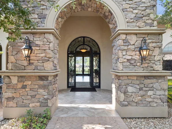321 W TAM OSHANTER Drive, Phoenix, AZ 85023
