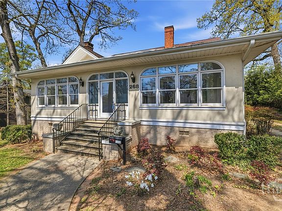 5th image of 268 Woodlawn Avenue