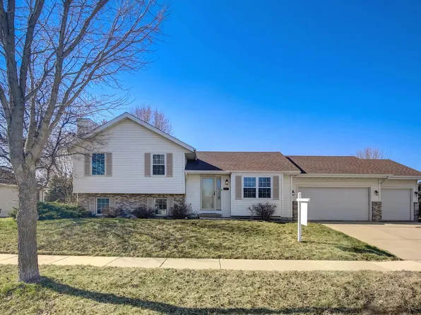 6650 Carlton Dr, Madison, WI 53718