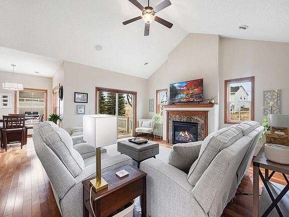 5th image of 24067 Rivers Edge Rd