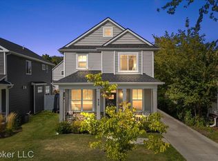 828 Princeton Rd, Berkley, MI 48072