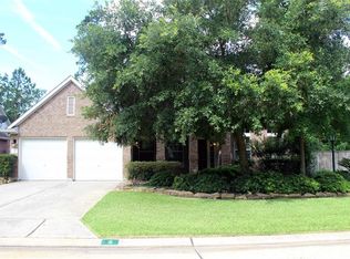 2 W Whistlers Bend Cir, Conroe, TX 77384