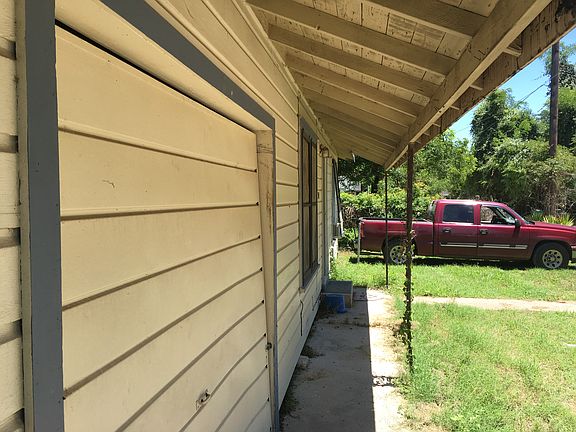 3rd image of 314 Spence St