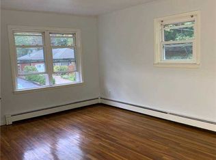 64 Kirkwood Rd, Port Washington, NY 11050