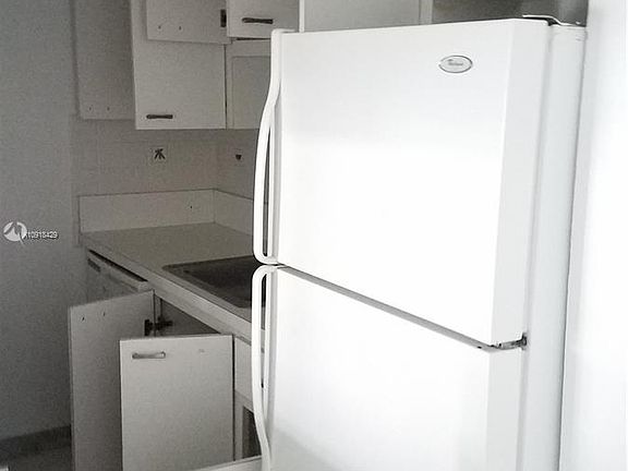 3rd image of 11935 NE 19th Dr APT 2