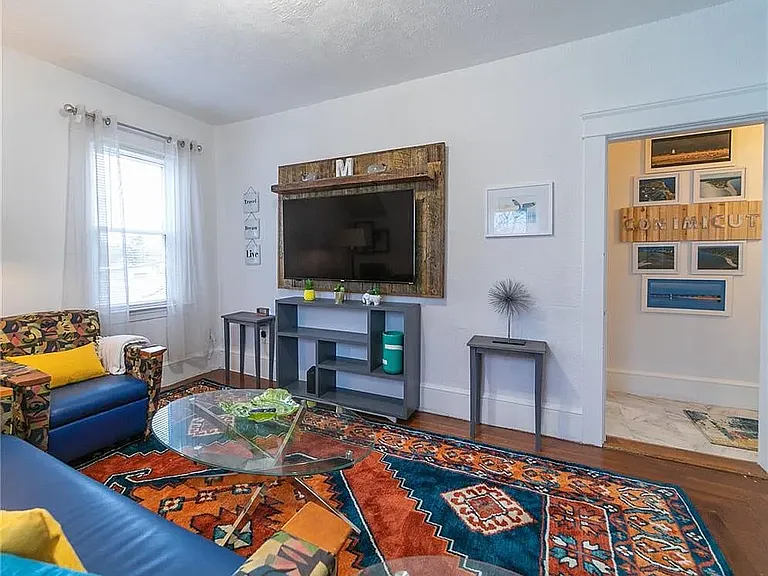 33 Fulton St #2 — Photo 6